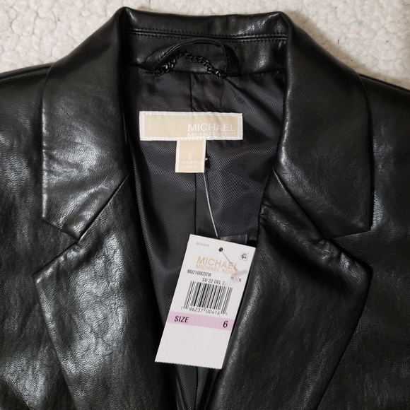 Michael Michael Kors Mensy Faux Leather Blazer - Picture 9 of 13